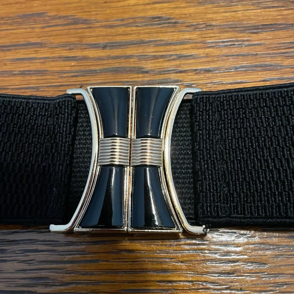 Black Elastic Waist Belt with Gold & Black Buckle